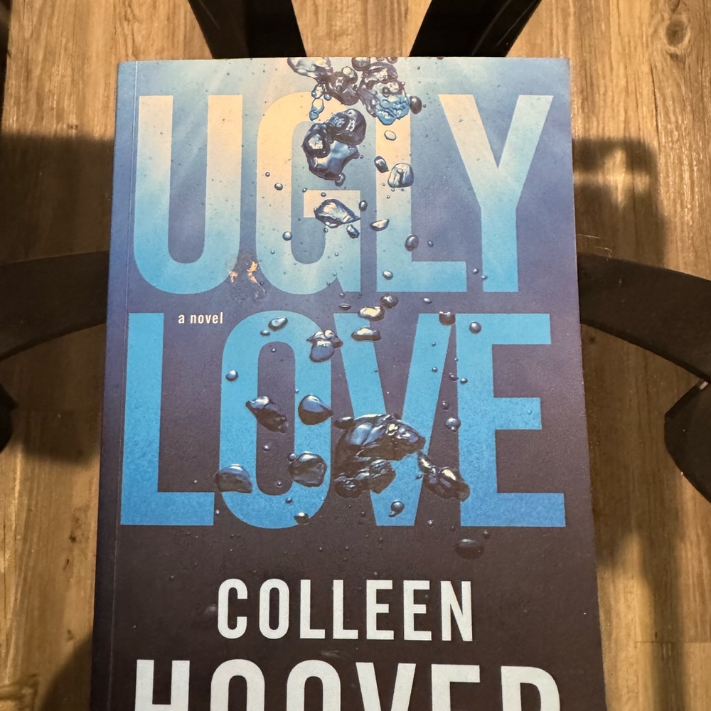 Ugly Love by Colleen Hoover - Blue Paperback Novel